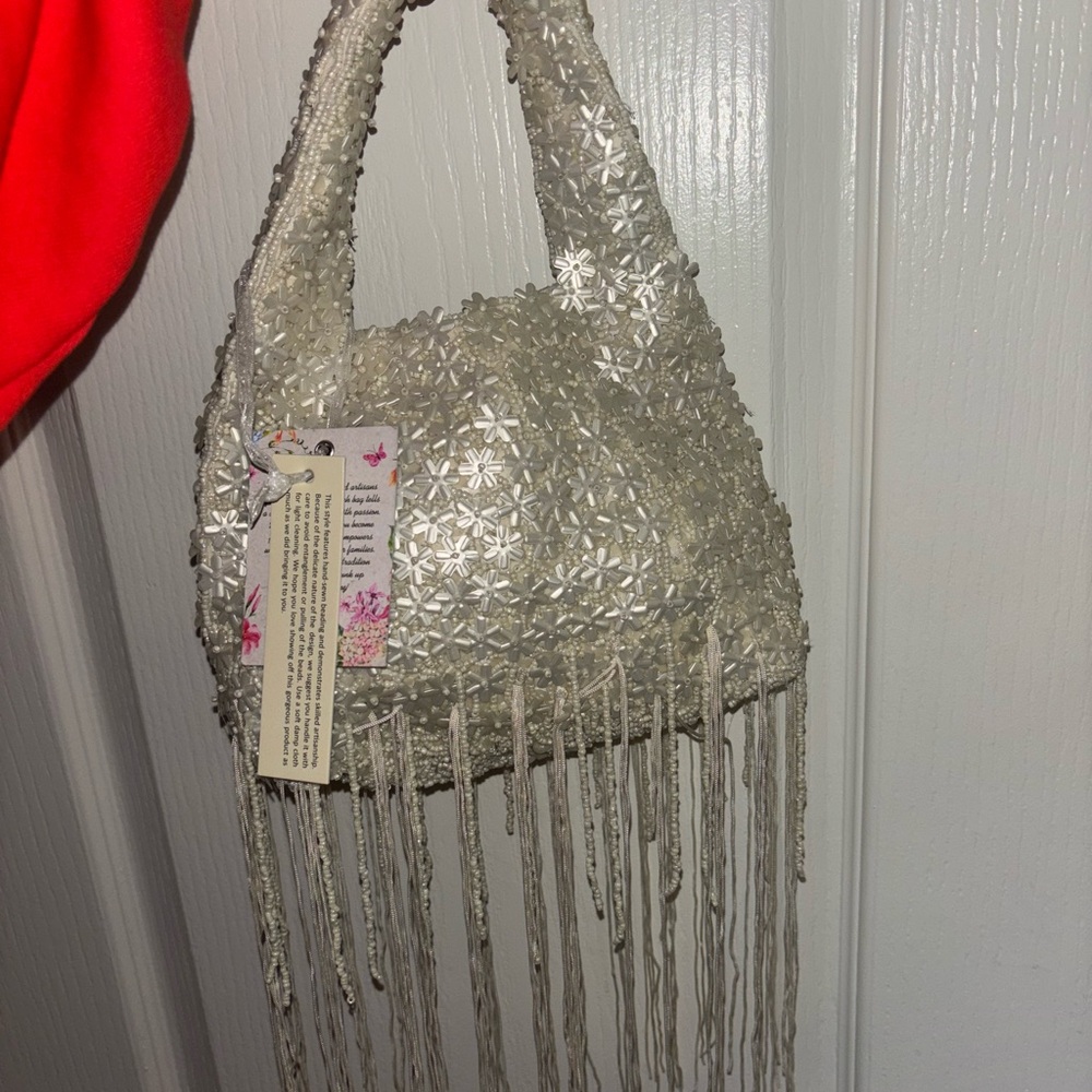 Elegant White Beaded Fringe Bag